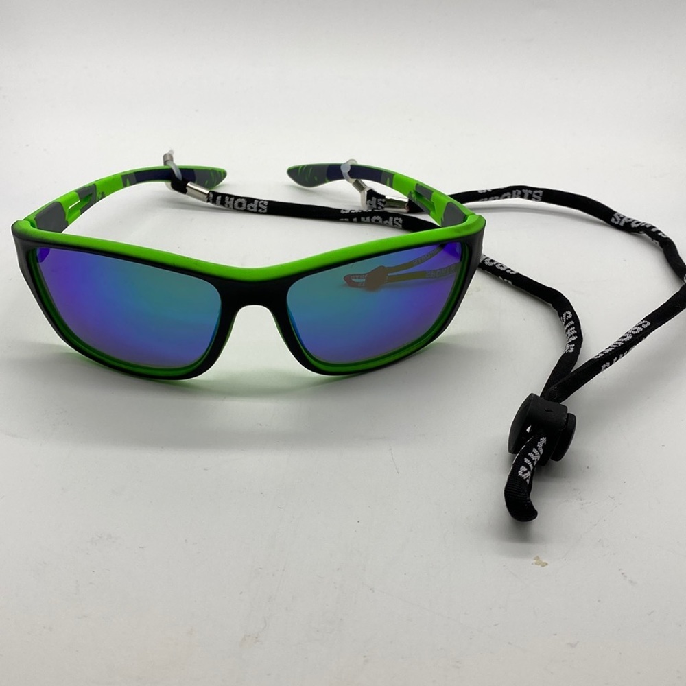 Daiwa Men’s Sunglasses With Security Strap NWT